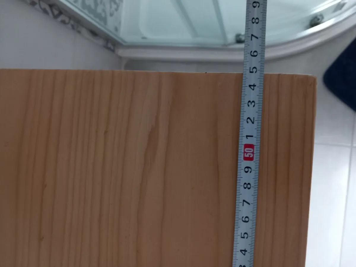 Bathroom table - Image 1