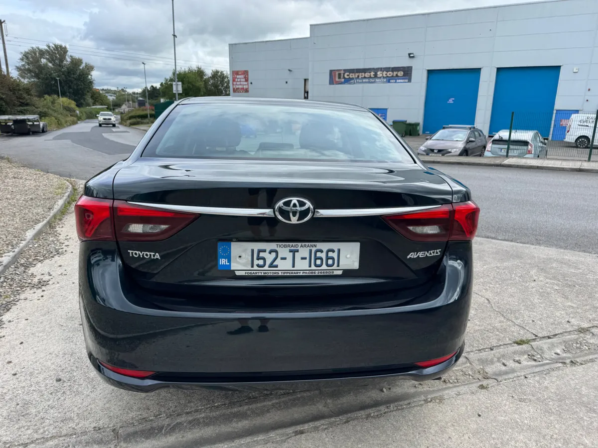 Toyota Avensis 2015 business class 1.6 - Image 3