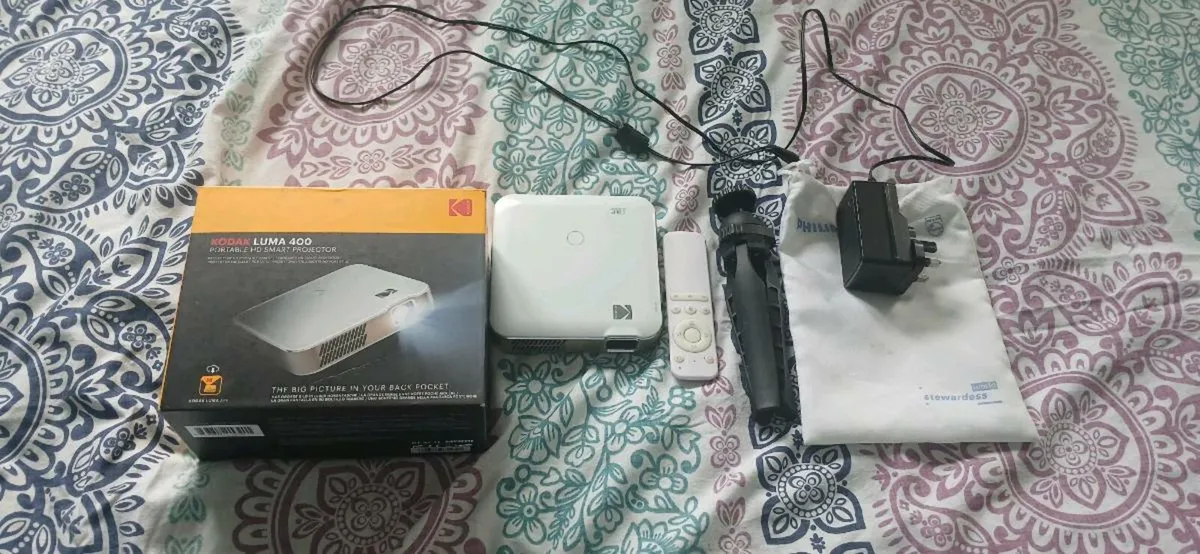 projector - Image 1