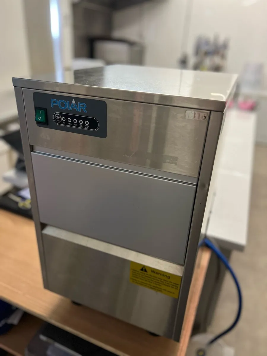 Polar Ice Machine 20kg - Image 1