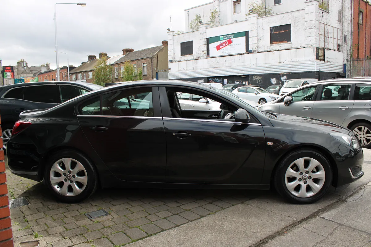 Opel Insignia 1.6 CDTI 2017 *1-27 NCT* - Image 3