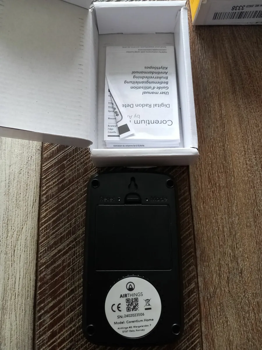 Airthings digital radon detector - Image 2