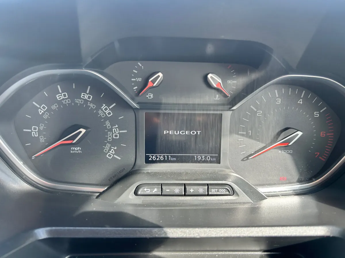 Peugeot Partner 2019 - Image 3