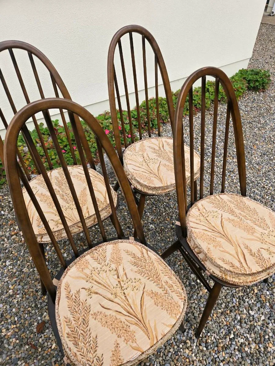 Earcol Tables and quaker chairs - Image 3