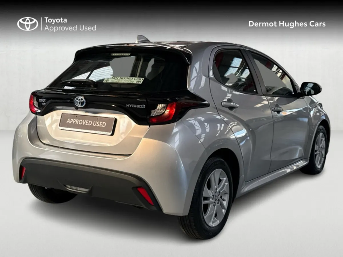 Toyota Yaris yaris hybrid luna - Image 2