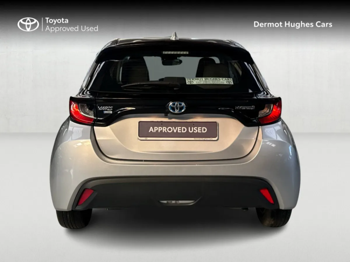 Toyota Yaris yaris hybrid luna - Image 4