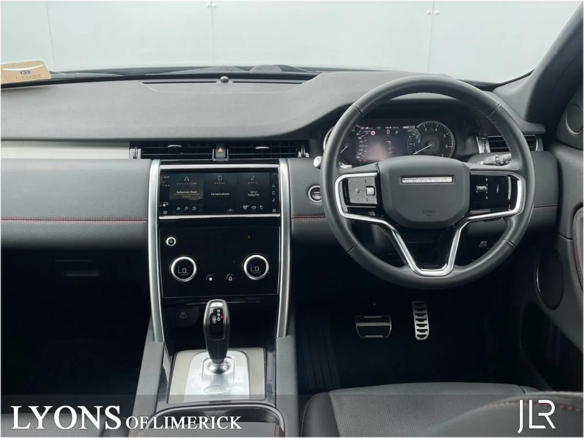Land Rover Discovery Sport 1.5 I3 Phev 300 PS AWD - Image 4