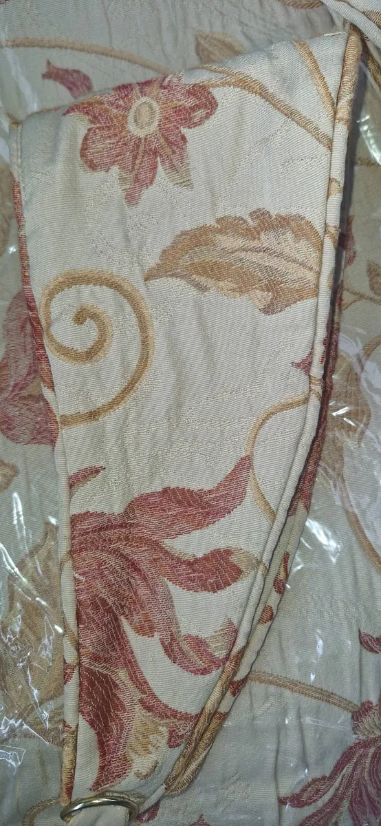Curtains ( not eyelet) - Image 3