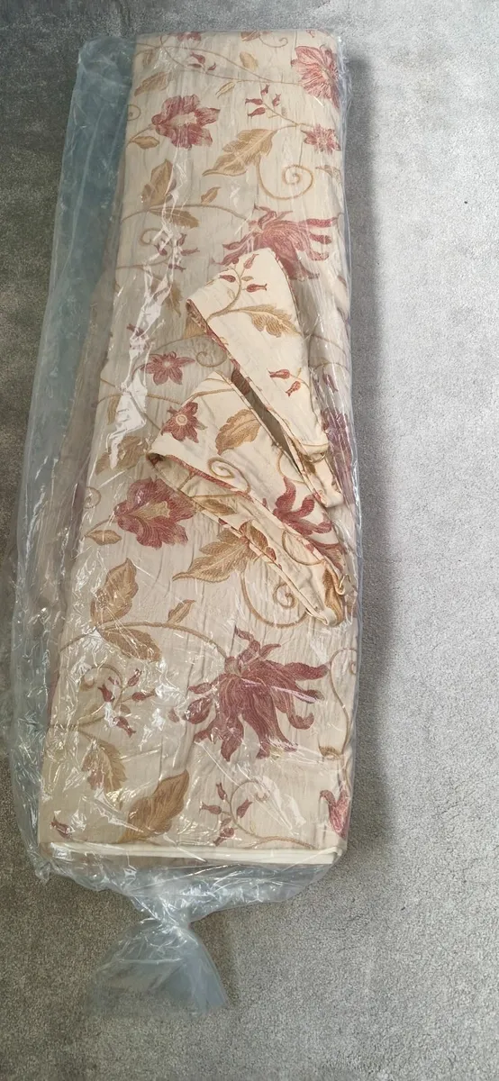 Curtains ( not eyelet) - Image 1