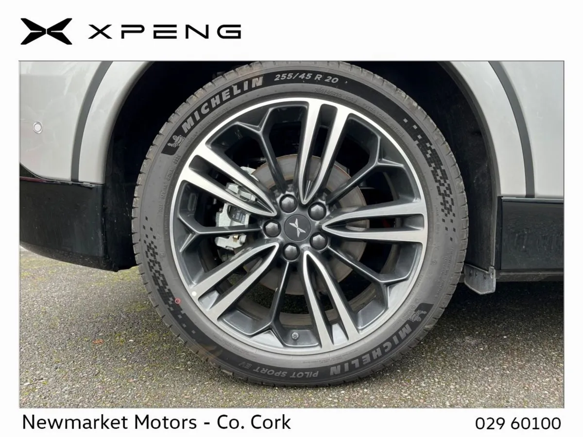 XPENG G6 Silver Coupe 66kwh Battery With 435 KM R - Image 3