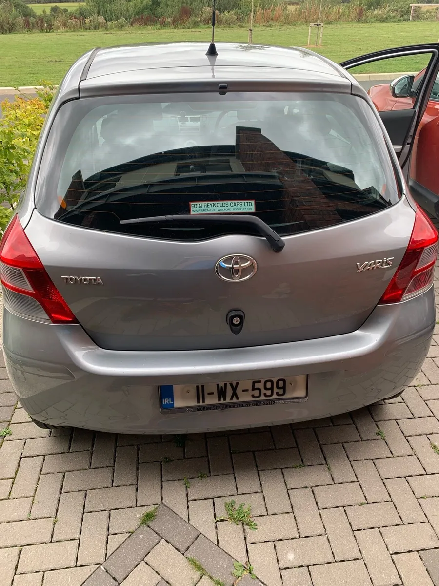 Toyota Yaris - Image 2
