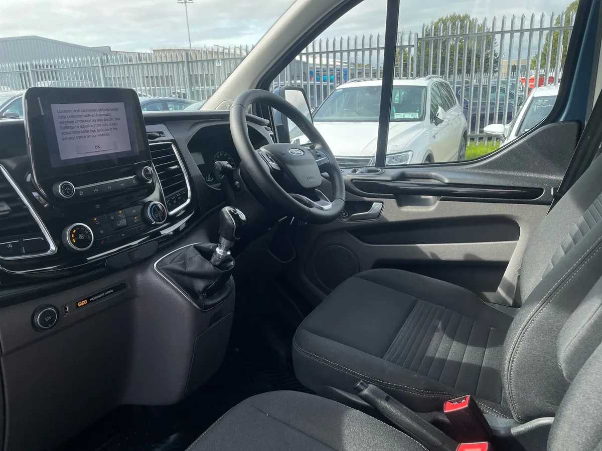 Ford Custom 300L Limited 2.0td ex VAT - Image 3
