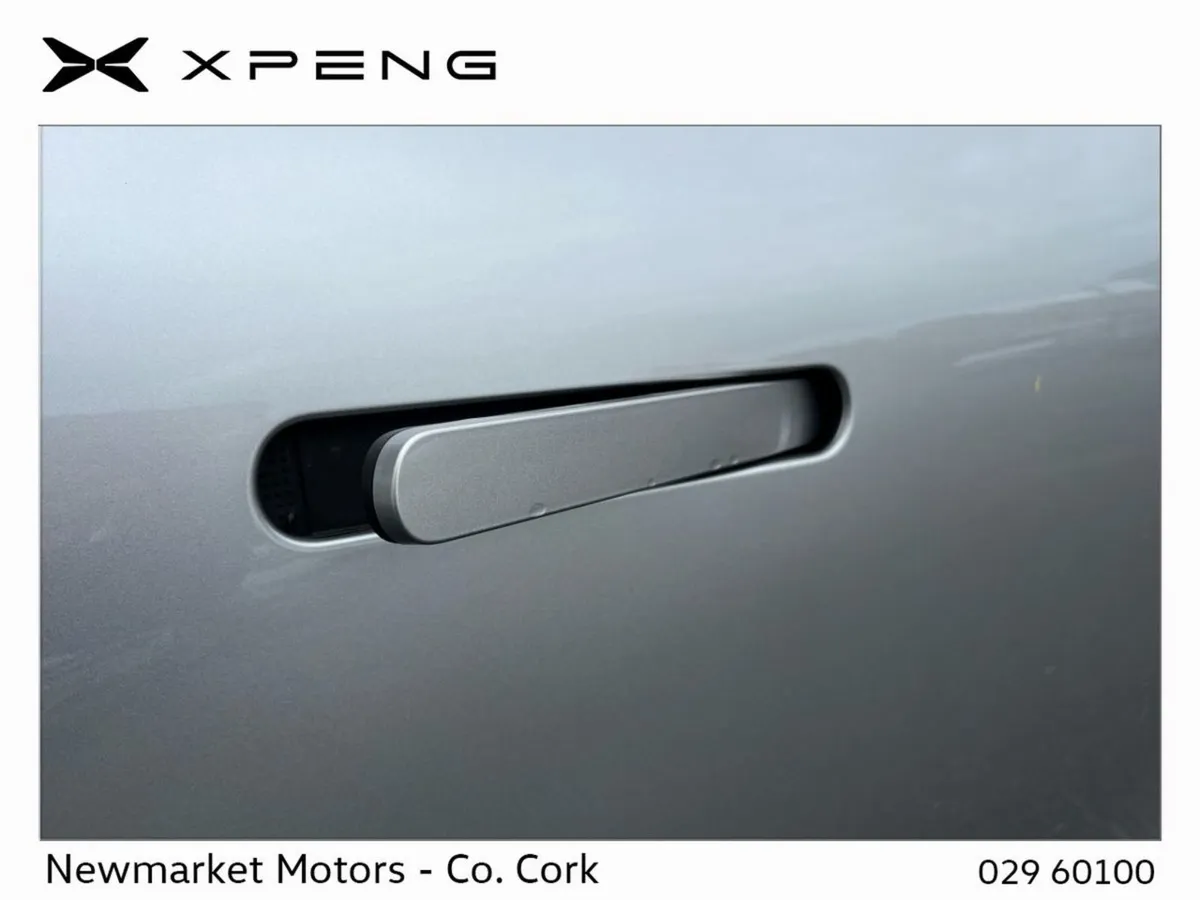 XPENG G6 Silver Coupe 66kwh Battery With 435 KM R - Image 3