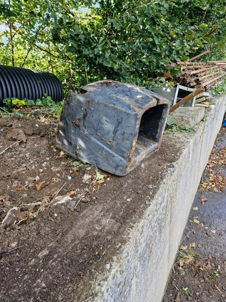 Weights - Image 1