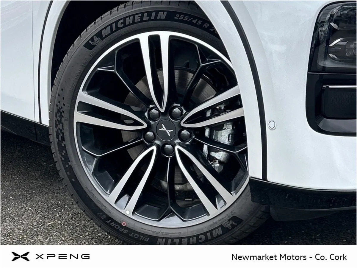 XPENG G6 White Coupe 66kwh Battery With 435 KM Ra - Image 2