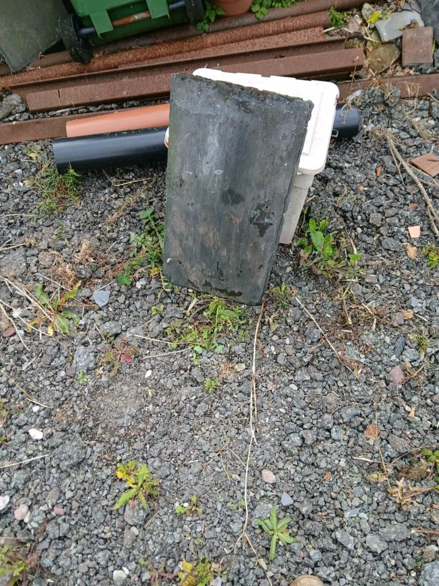 Old slate - Image 2