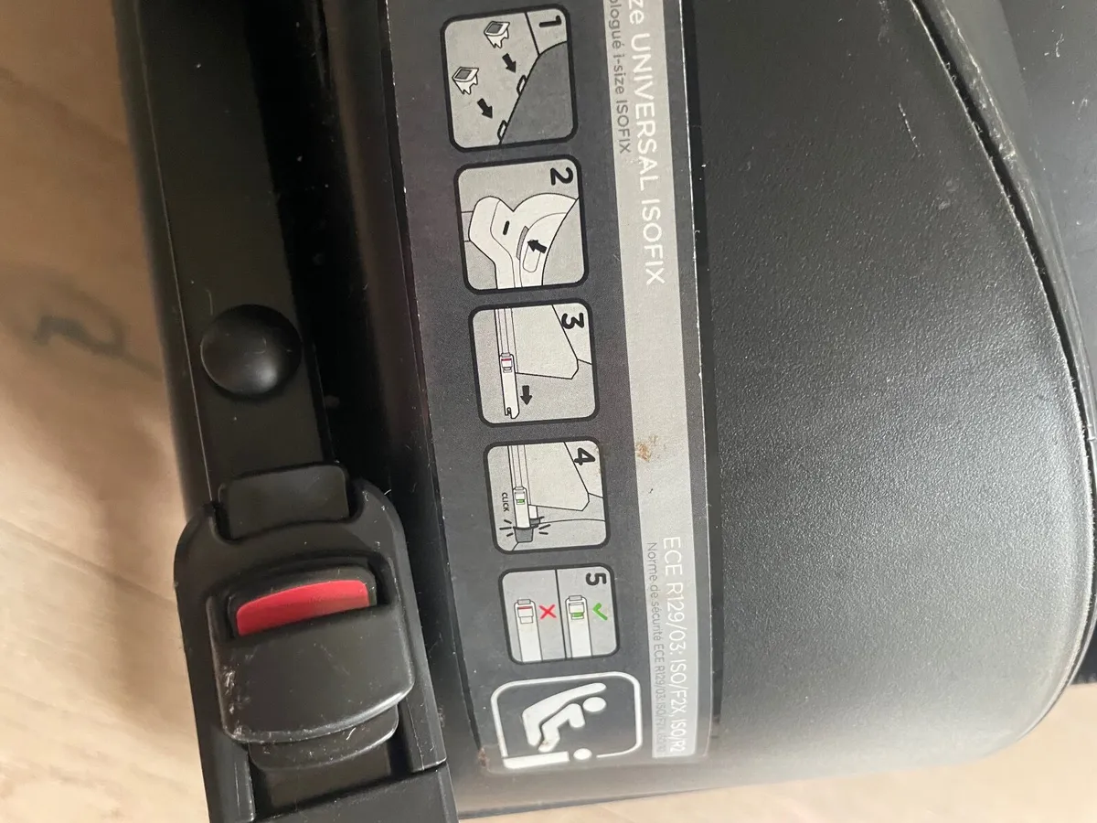 Baby Seat €55 Joie i-spin 360 Good condition - Image 4