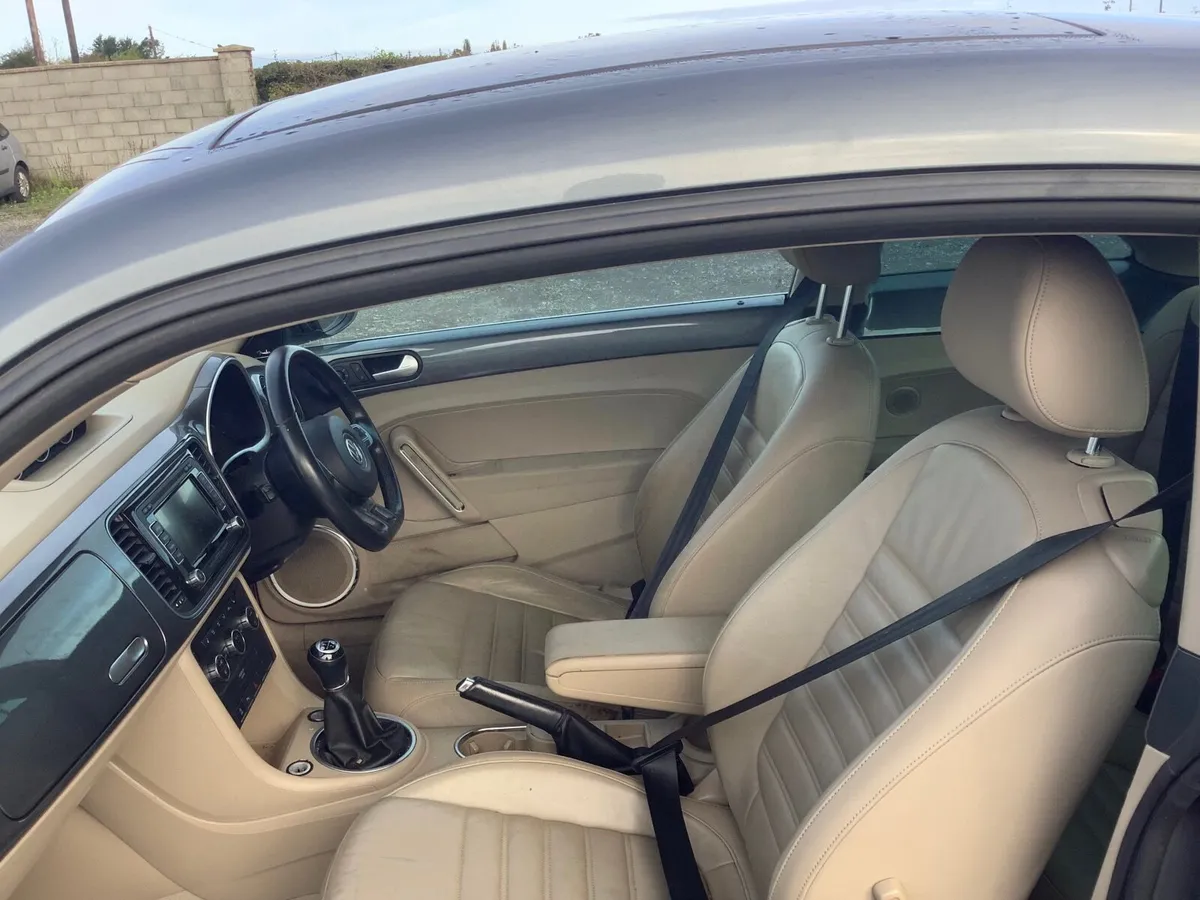 132 Volkswagen Beetle 1.2 tsi..NEW NCT….TOP SPEC - Image 2