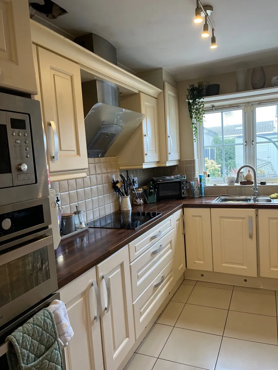 Kitchen - Image 1