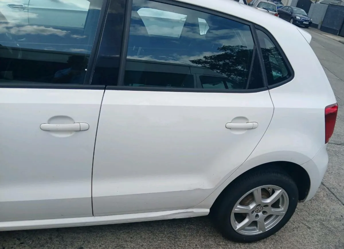 Volkswagen polo 2012 - Image 3