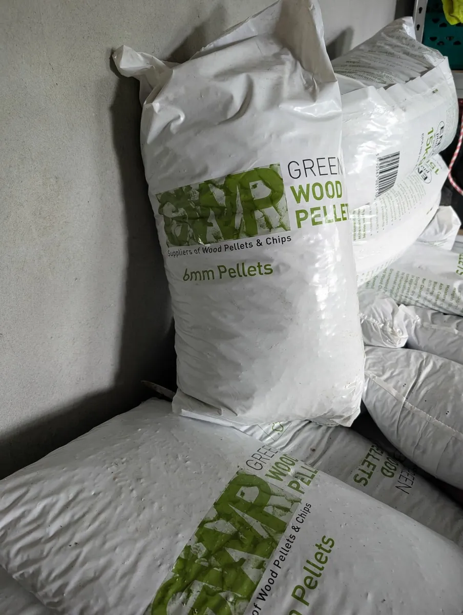 15 Kg Bags of Wood Pellets - Image 2