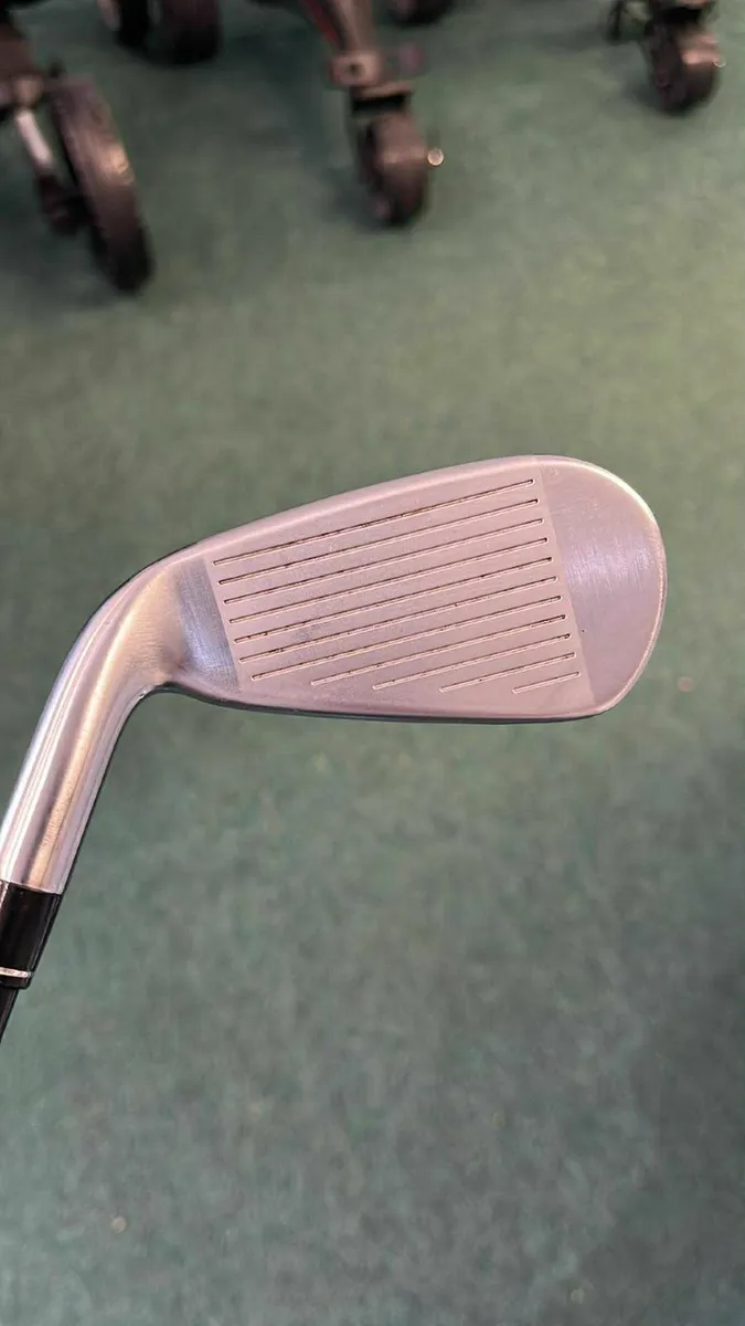 TaylorMade SIM DHY Utility Iron 3( 19') Stiff €135 - Image 3