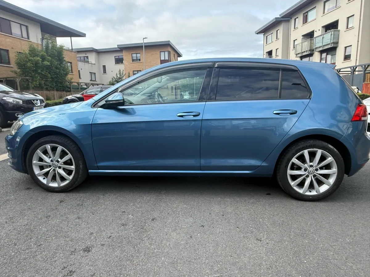 152 VW Golf 1.4 Auto ** HIGH SPEC  ** - Image 4