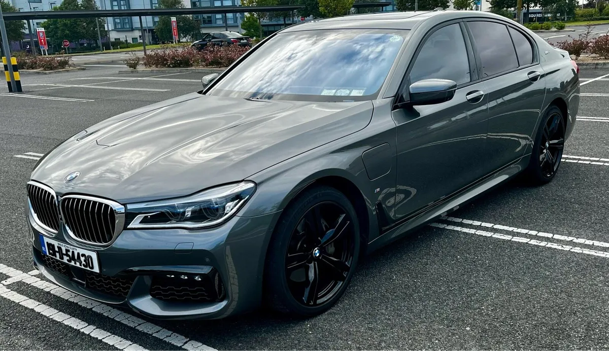 BMW 740e M Sport 2019 - Low Kms - Image 1