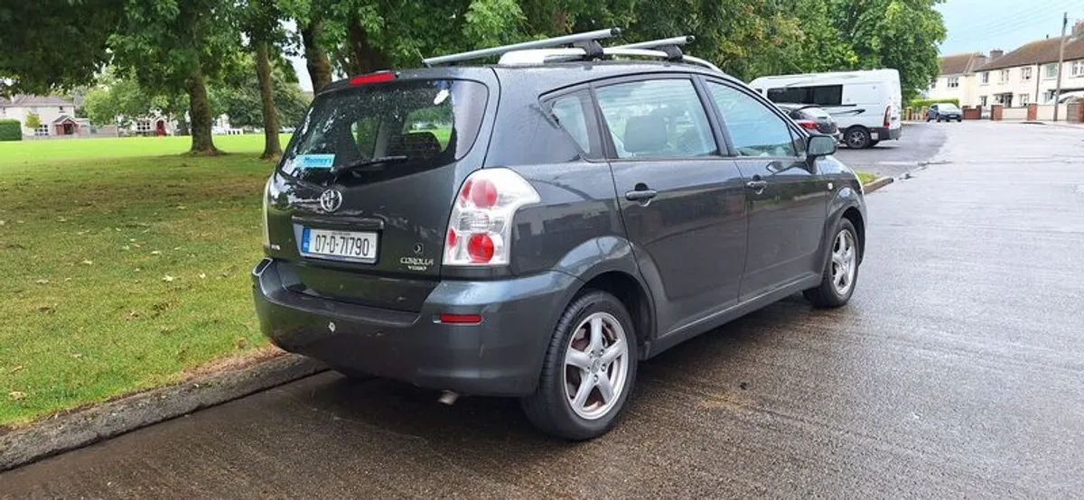 2007 Toyota Corolla - Image 4