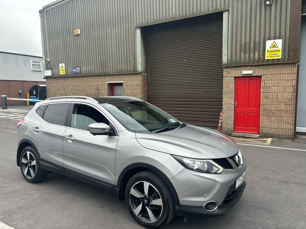 171 Nissan Quasqai 1.2 Top Spec - Image 1
