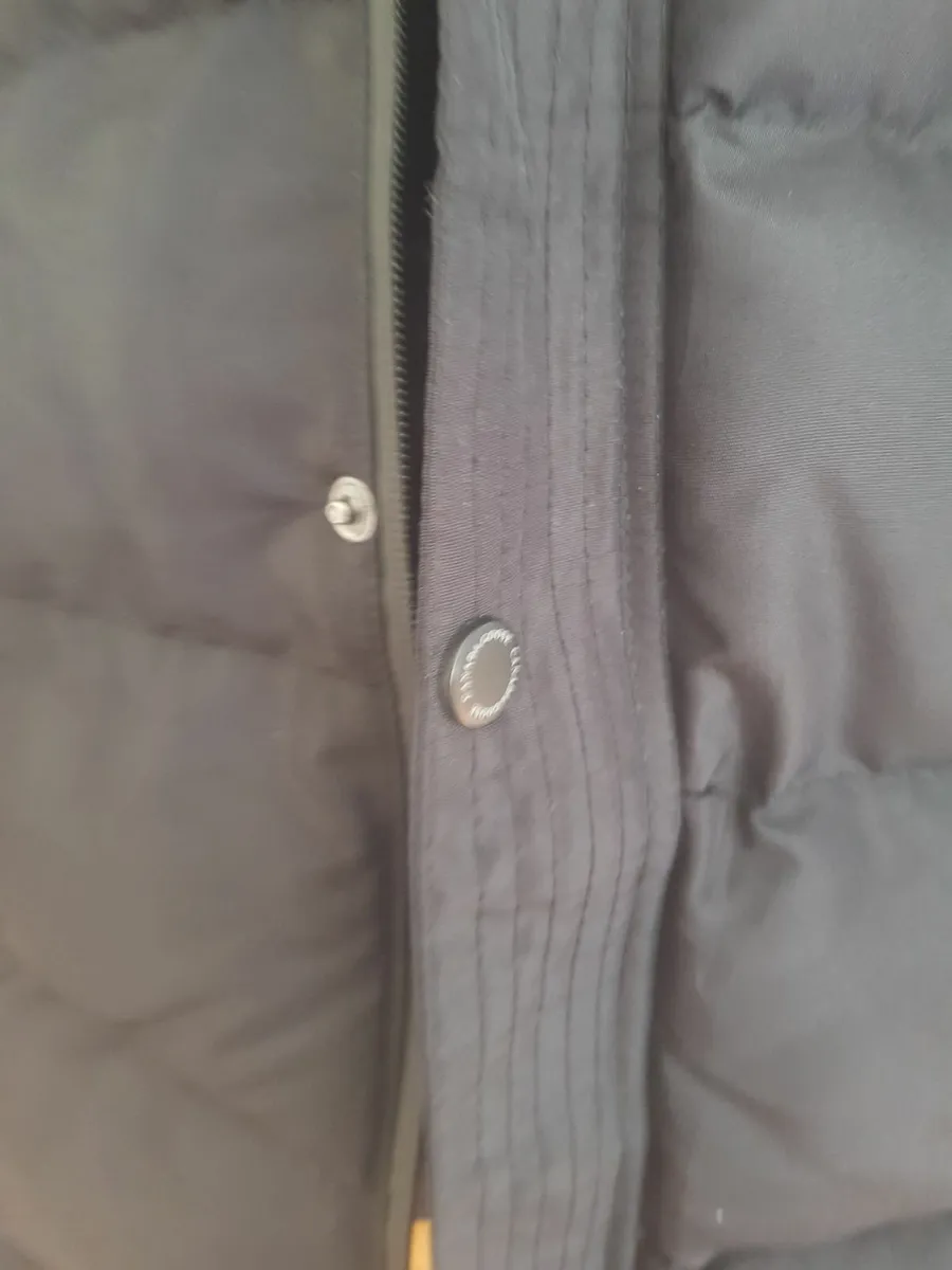 Mens clothing.... sz medium - Image 4