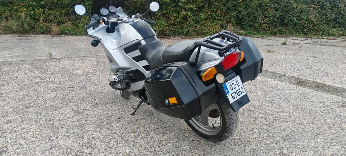 Bmw R1100 RS - Image 2