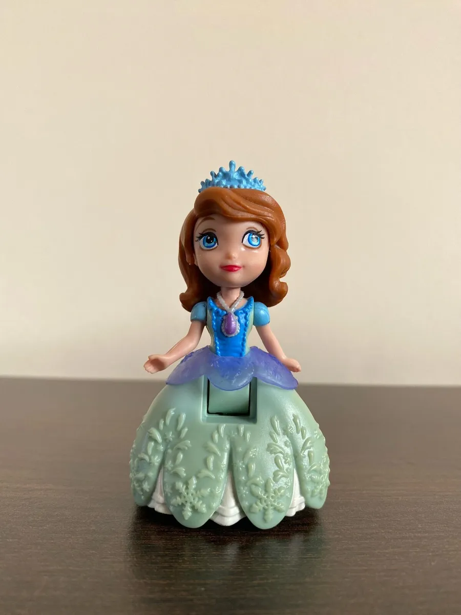 Disney Sofia the First Figurine Fashion Doll - Image 1