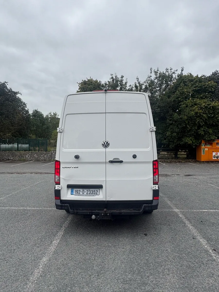 192 Volkswagen crafter - Image 2