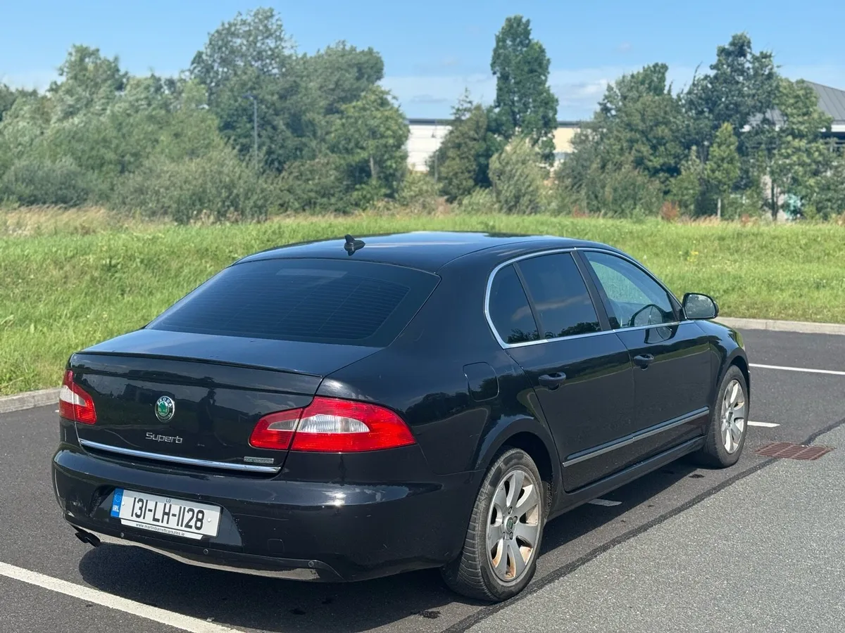 Skoda superb 2013 - Image 4