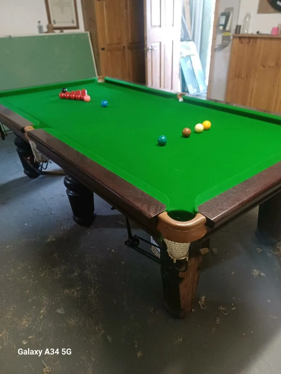 Snooker table - Image 1