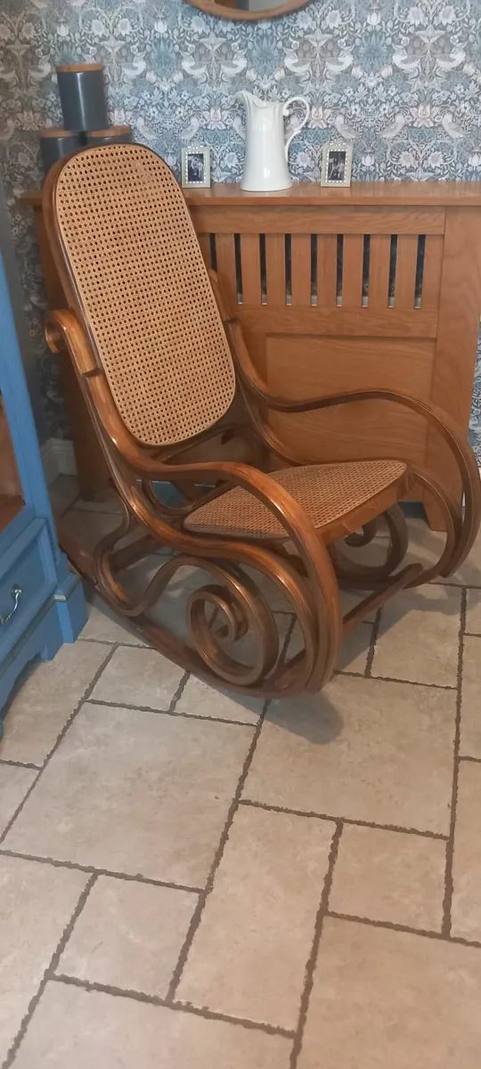 Vintage Rocking Chair - Image 4