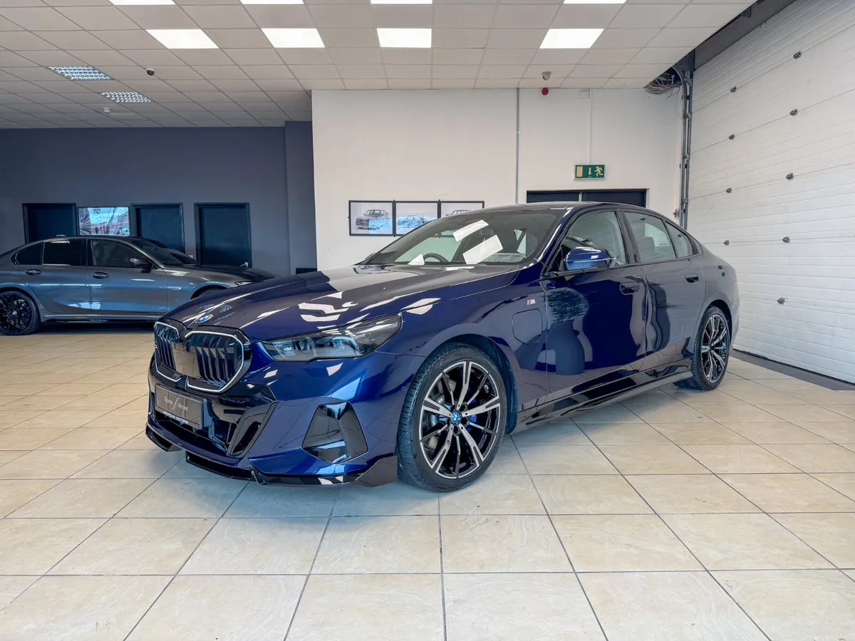 BMW 530E PRO - Image 3