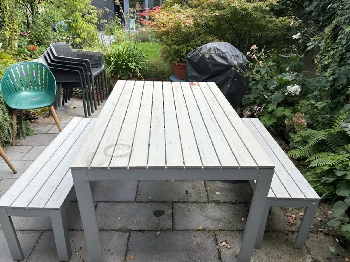 ikea outdoor table with 2 benches. In good condition apart from a few marks including a paint mark on table - Image 2