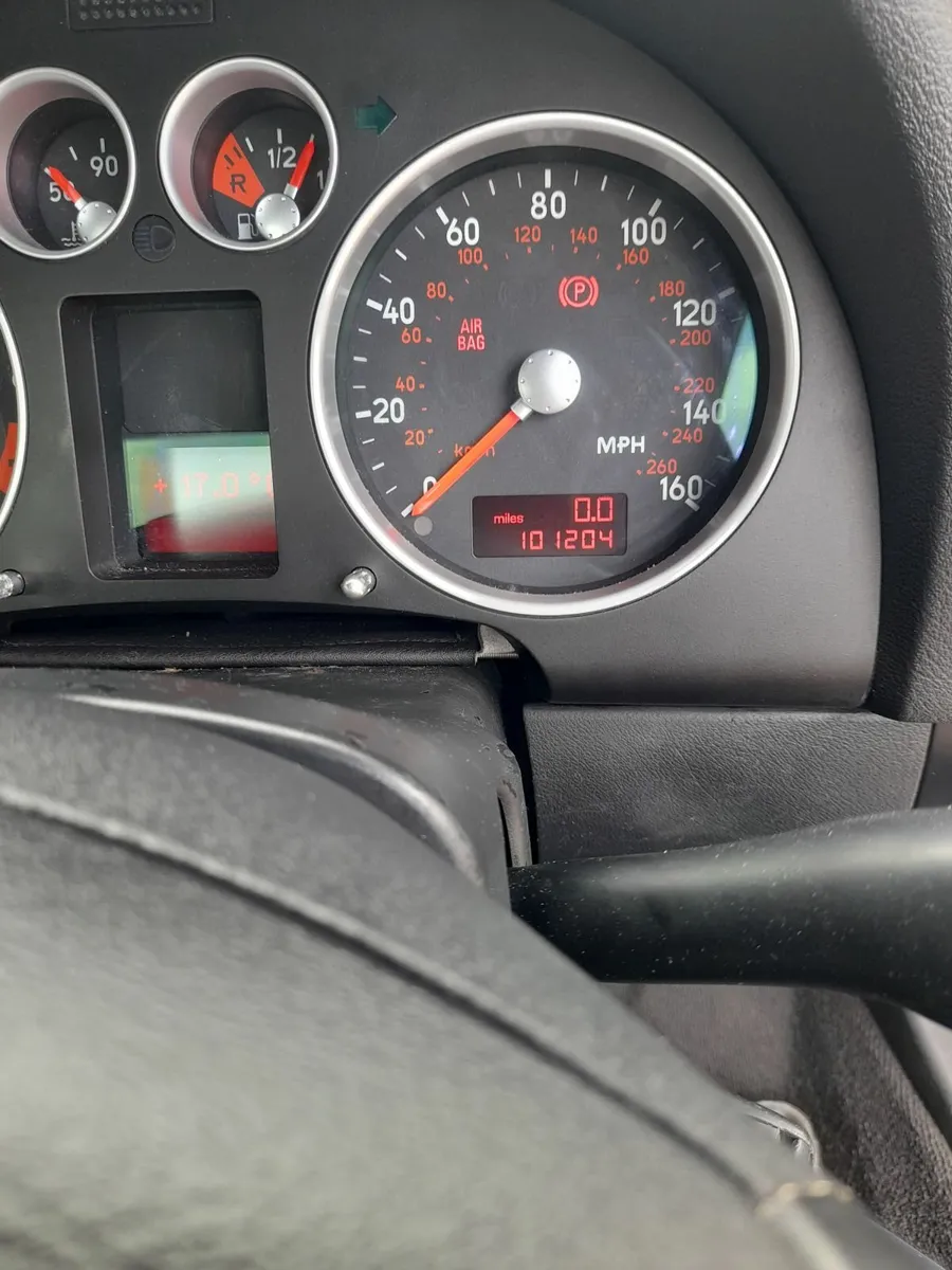 Audi TT 2002 1.8l 180bhp - Image 3