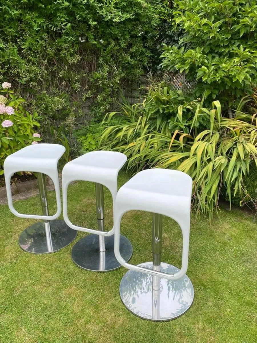 Swivelling Stools x 3 - Height Adjustable - Image 2