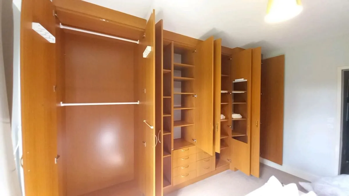 Wardrobes DISMANTLED READY FOR COLLECTION - Image 4