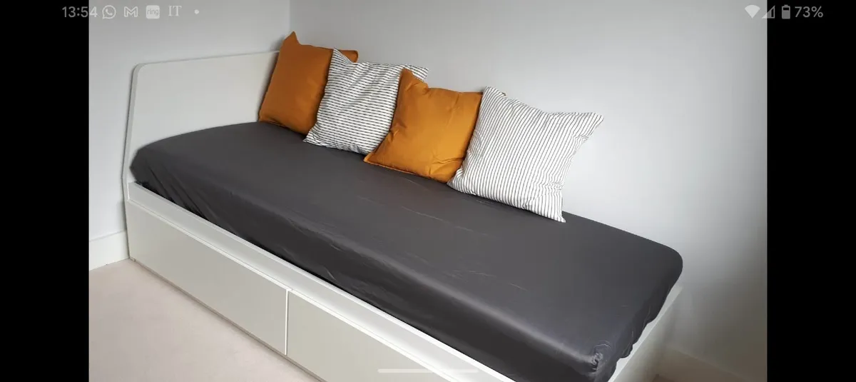 Ikea Day bed perfect condition