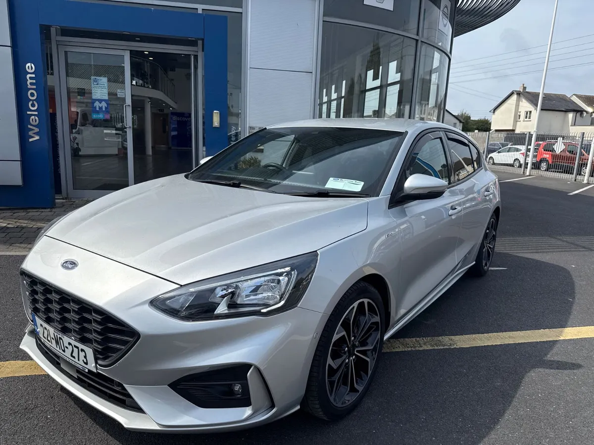 Ford Focus 2022 For Auction!! - Image 2
