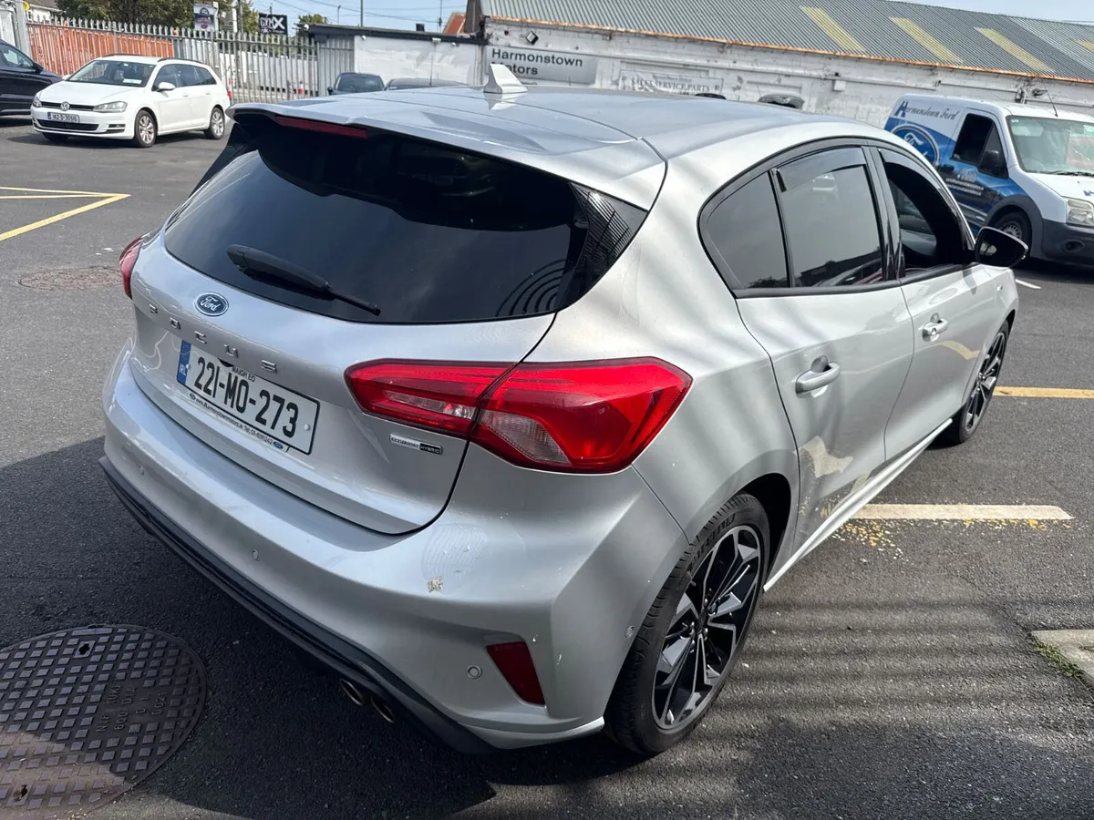 Ford Focus 2022 For Auction!! - Image 3