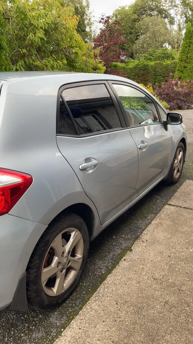 Toyota auris - Image 3