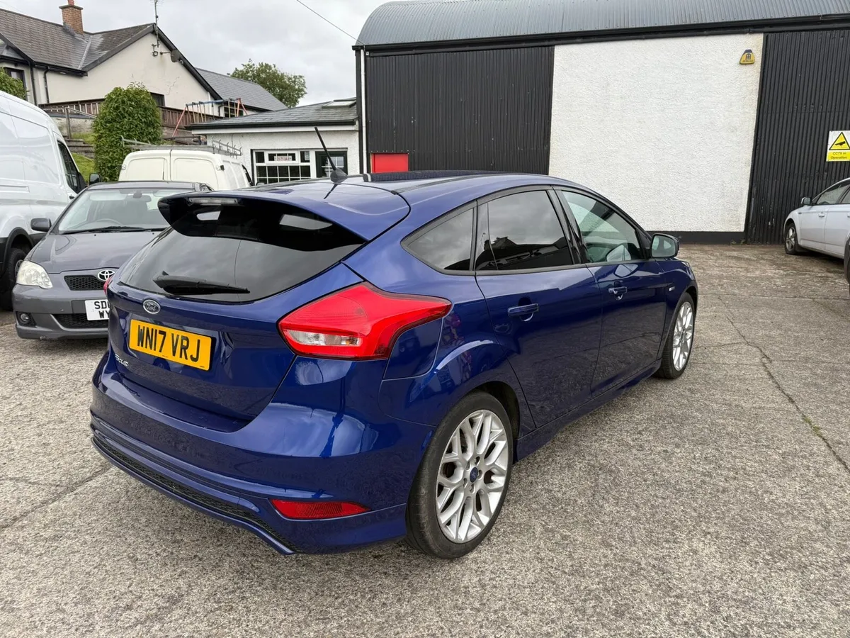 Ford Focus - Image 3