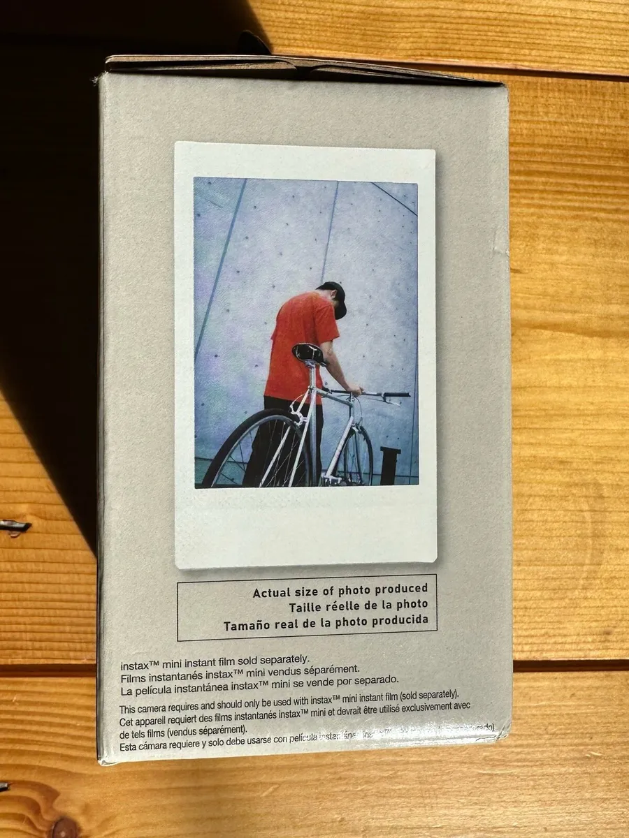 Instax mini 41 Camera never used - Image 3