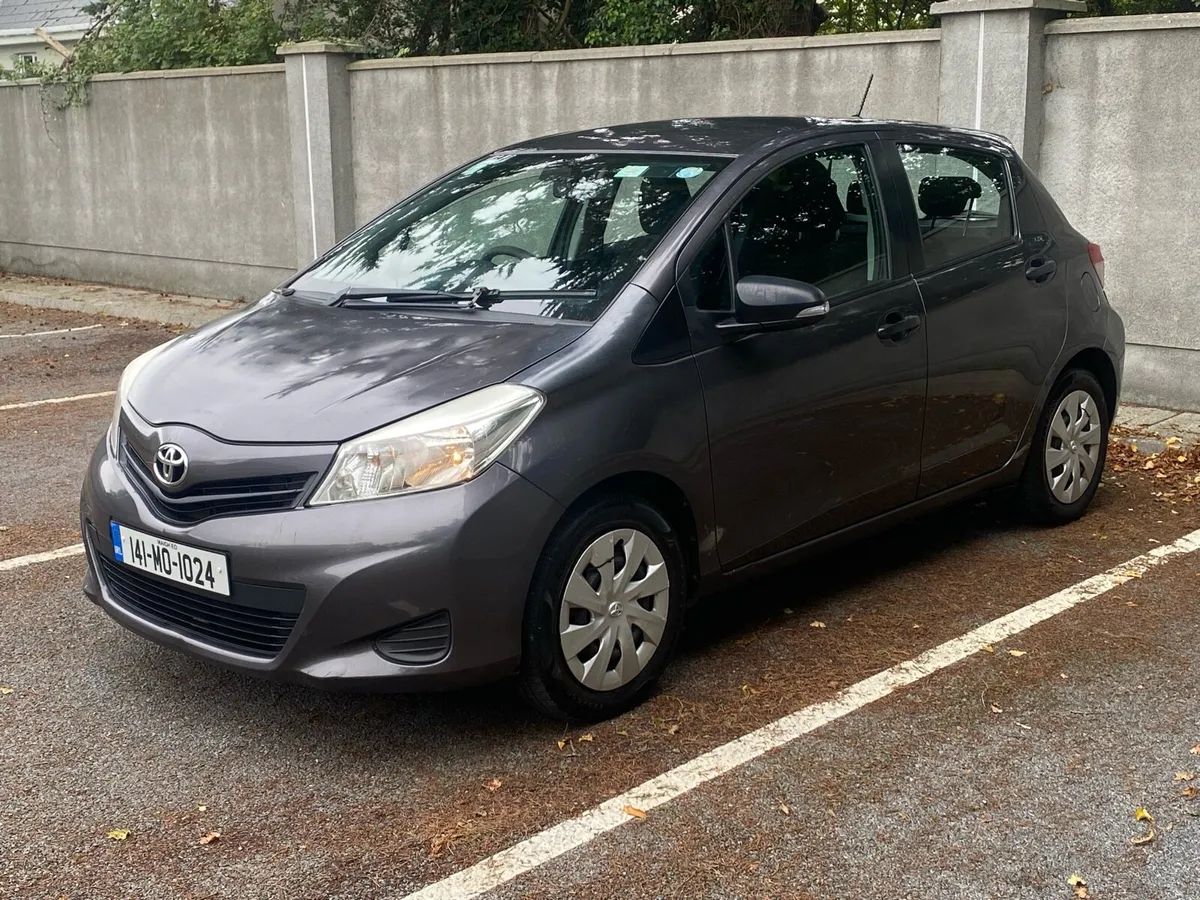 TOYOTA YARIS - Image 1
