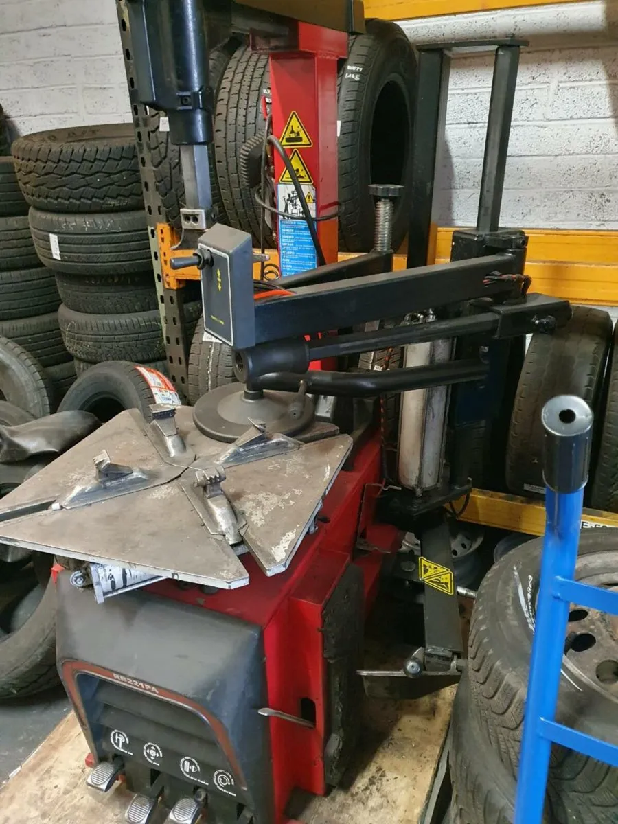 Tyre Machine - Image 2